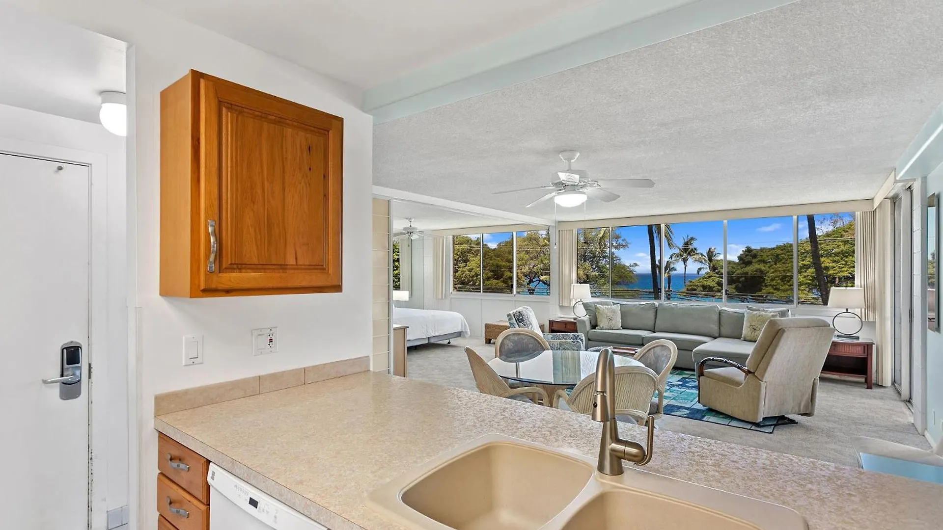 Haleakala Shores A-301, Panoramic Views, Split Ac Wailea  United States